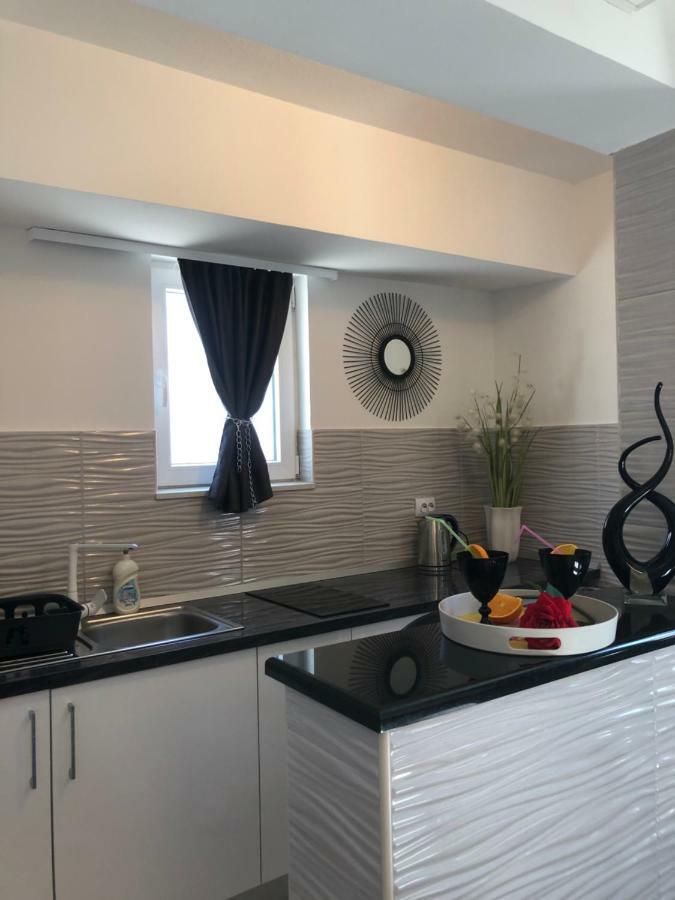 Luxury Studio Apartment Marinovic Makarska Exterior foto